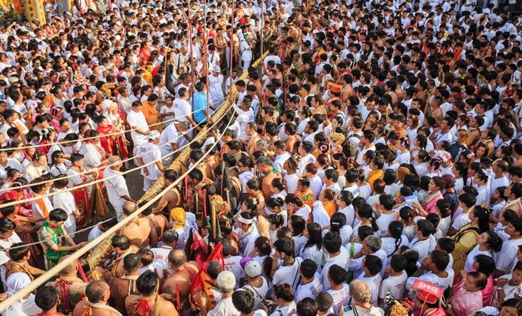 bathukamma crowd