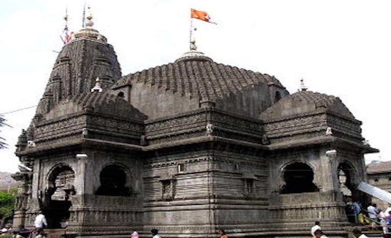 trimbakeshwar temple overview